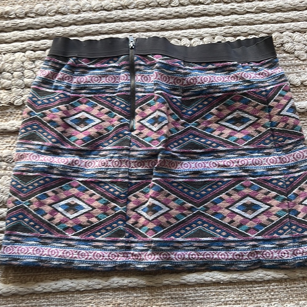 American Eagle Patterned Mini Skirt - image 2